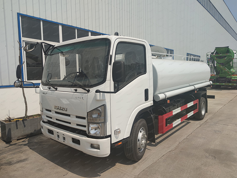 Isuzu 700p шүршигч