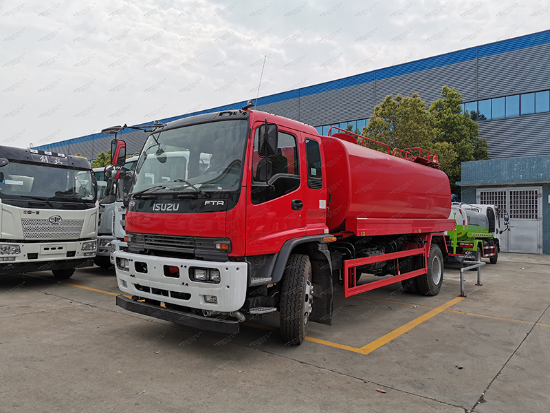 Isuzu FTR Spracer