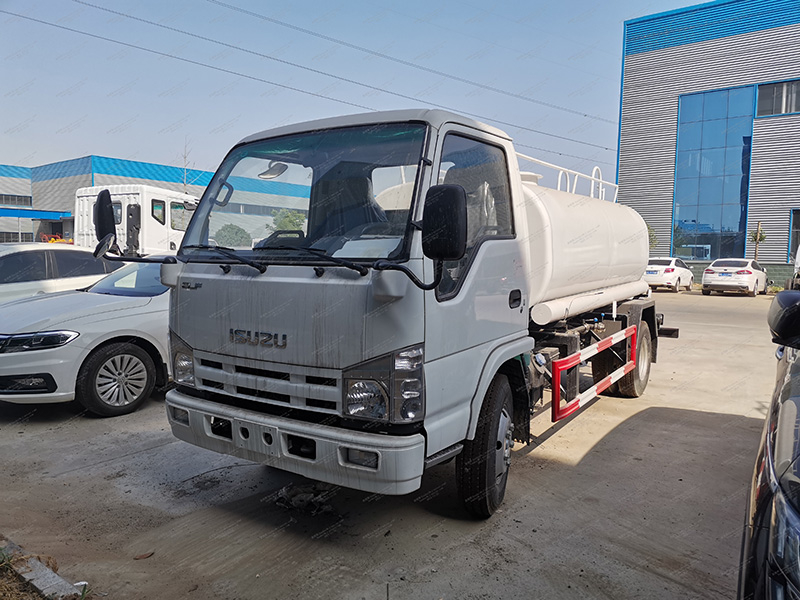 ISUZU 100p Spracller ачааны машин